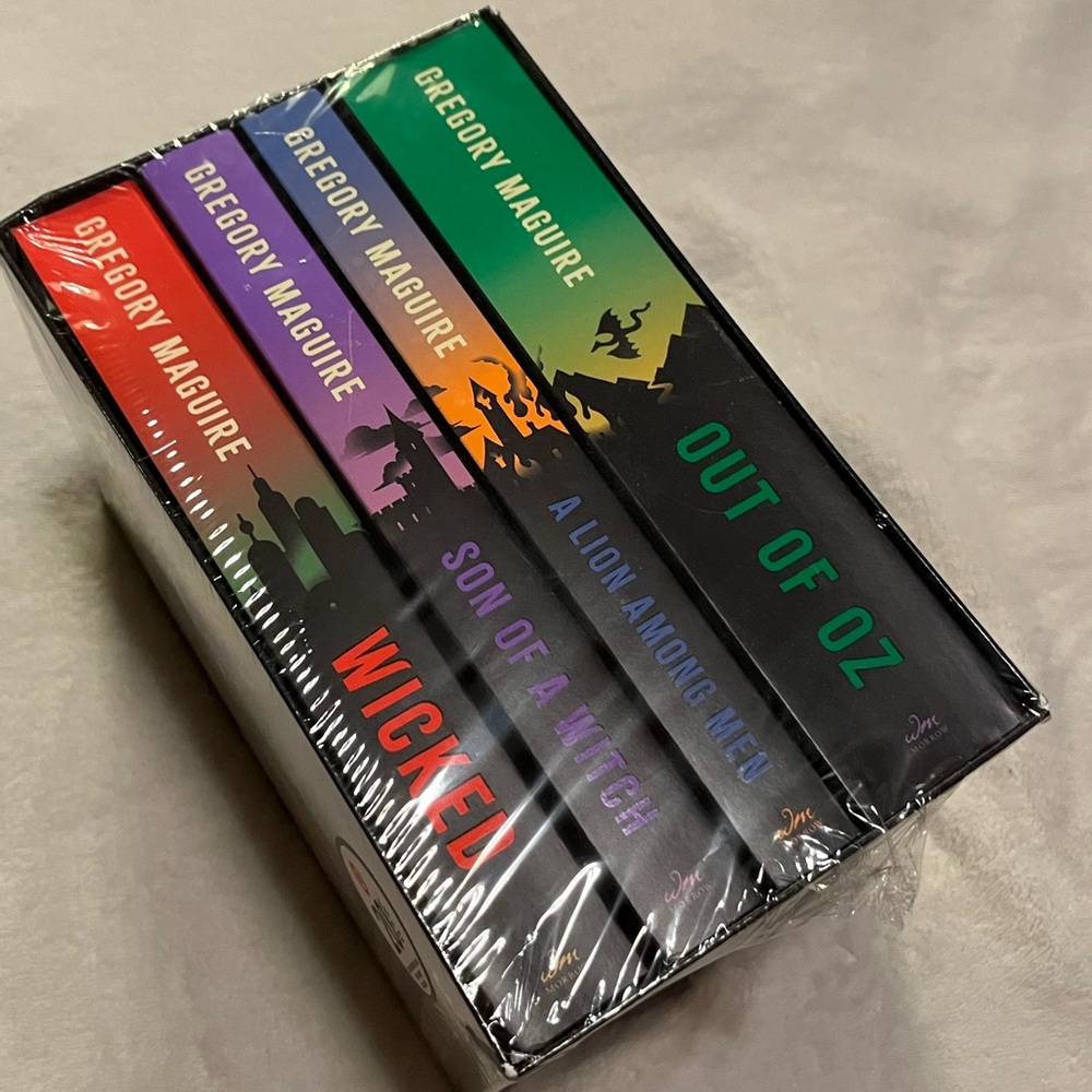 NWT The Wicked Years Complete Collection Sealed Books - Picture 4 of 5